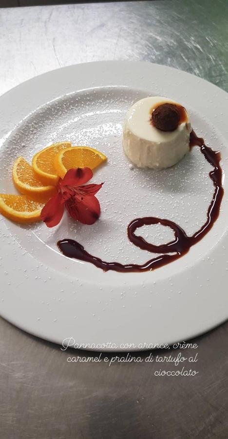 Hotel Romantica Rimini Esterno foto